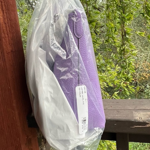 COACH Shoulder/Crossbody Purse Purple Pebble Leather w Silver Hardware NEW! - Picture 6 of 12